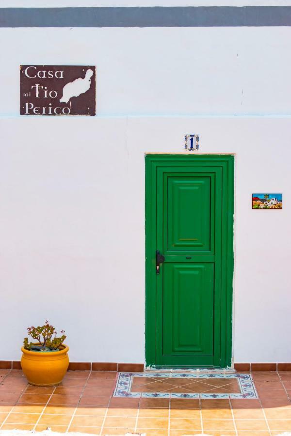 Gasthaus Casa Mi Tio Perico Mala Exterior foto