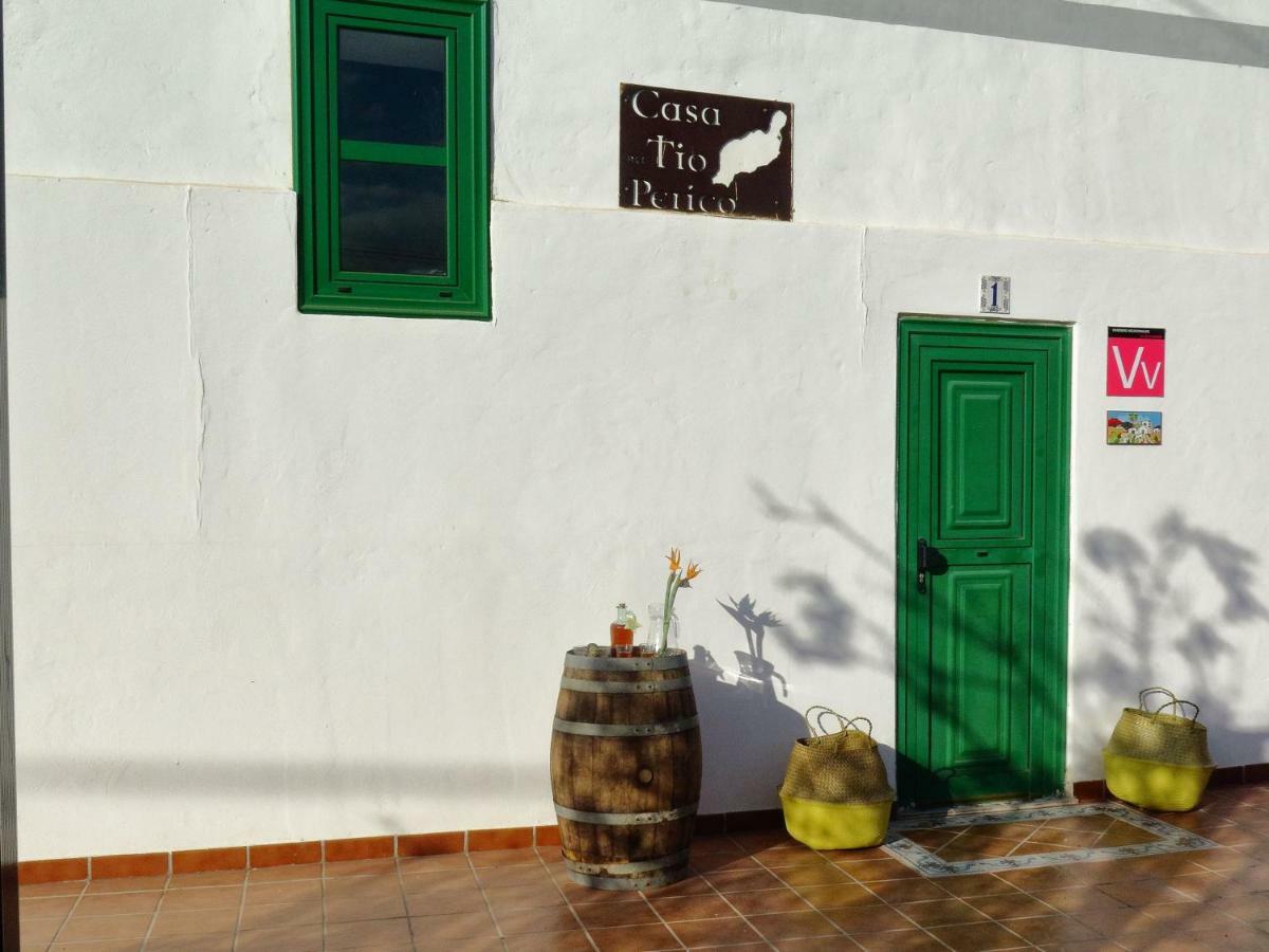 Gasthaus Casa Mi Tio Perico Mala Exterior foto